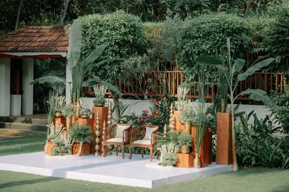 Stage and Backdrop — Pelikuthuru decor — Alila Diwa Goa